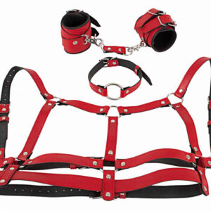 Rött och svart bondageset med kroppssele, gag och handbojor