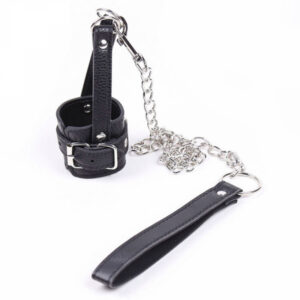 Penismanschett Penis Support Strap i läderimitation med kedjekoppel och d-ringar