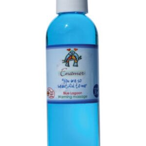 Produktfoto på Enamor Blue Lagoon värmande massageolja i blå förpackning