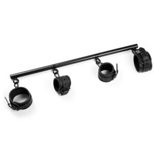 Svart spreader bar med justerbara bojor för handleder och vrister