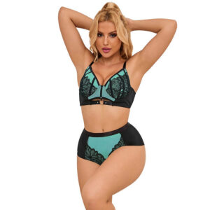 Grön push-up BH-set med blommiga spetsdetaljer och genomskinlig mesh